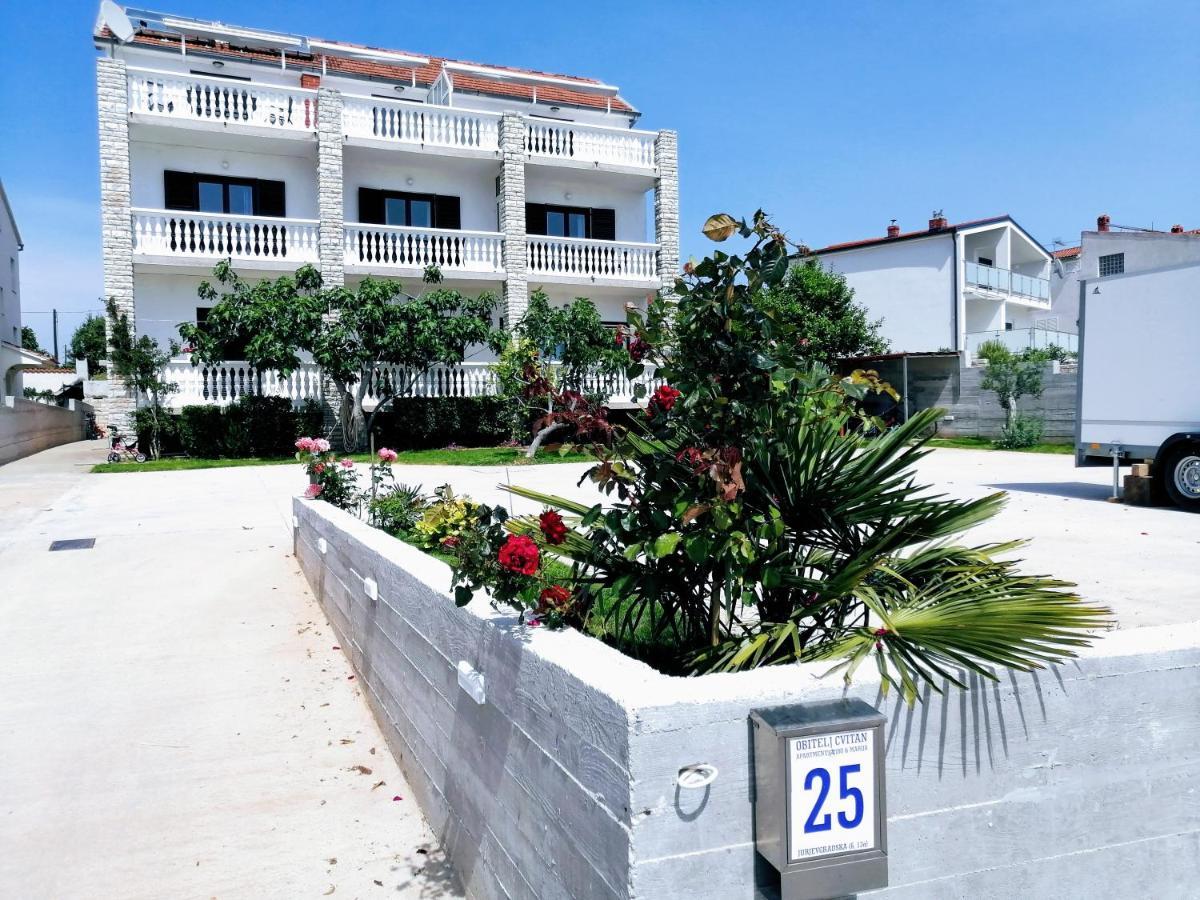Apartments Tiho&Marija Tribunj  Exterior photo
